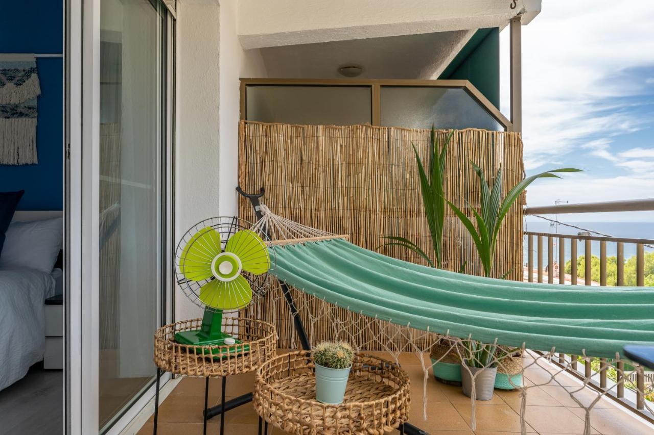 Beach Front Retro Hideaway In Salou Luaran gambar