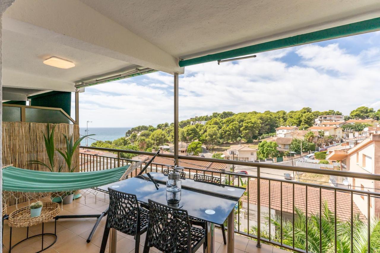 Beach Front Retro Hideaway In Salou Luaran gambar