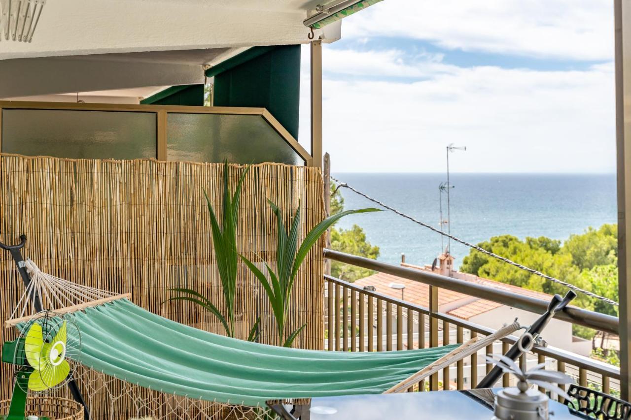 Beach Front Retro Hideaway In Salou Luaran gambar
