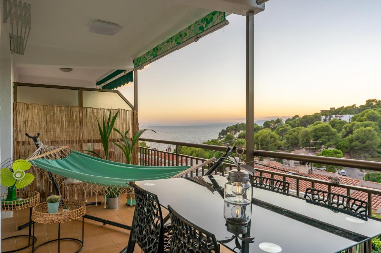 Beach Front Retro Hideaway In Salou Luaran gambar