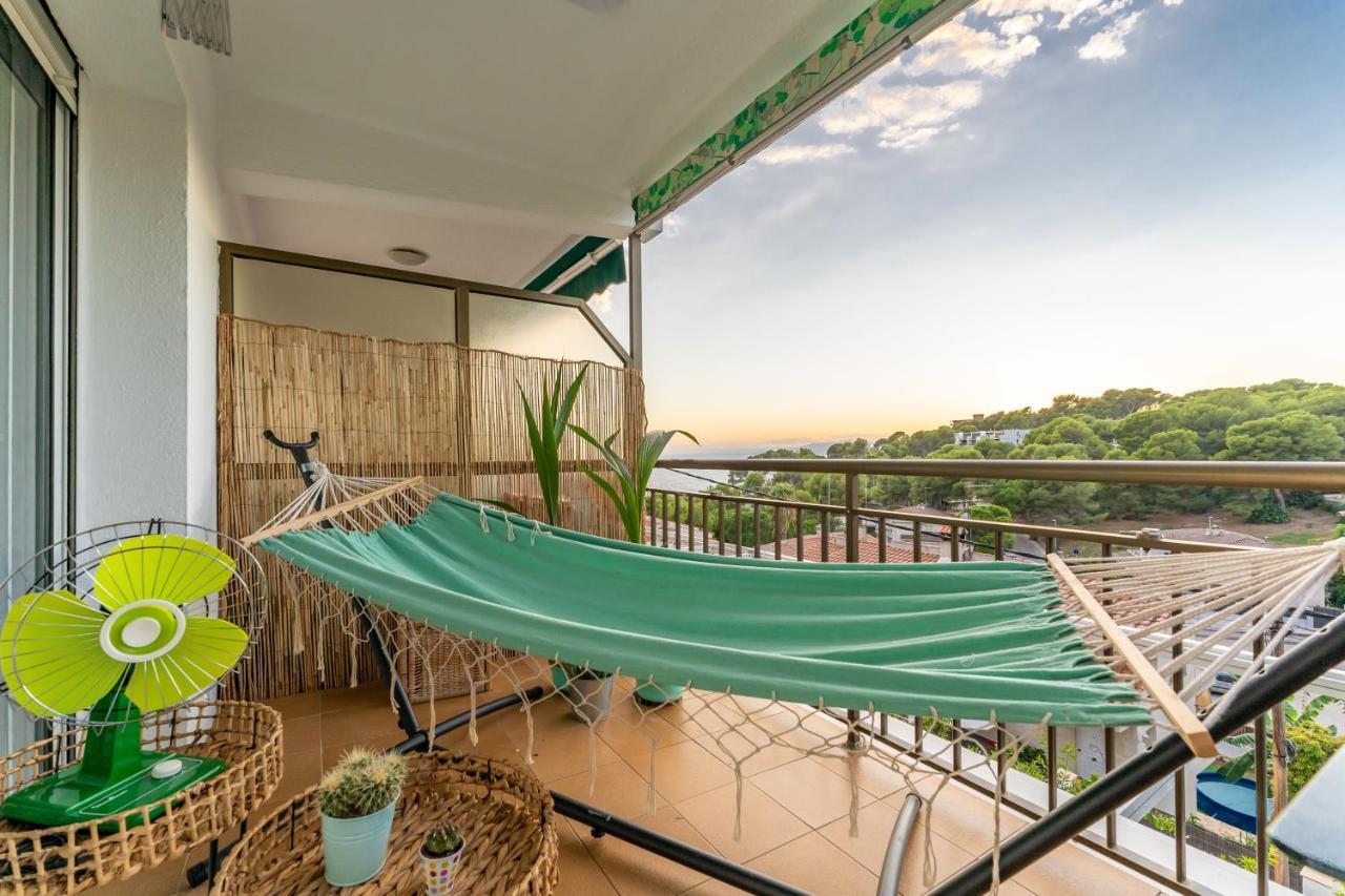 Beach Front Retro Hideaway In Salou Luaran gambar
