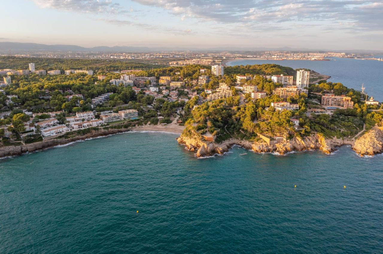 Beach Front Retro Hideaway In Salou Luaran gambar